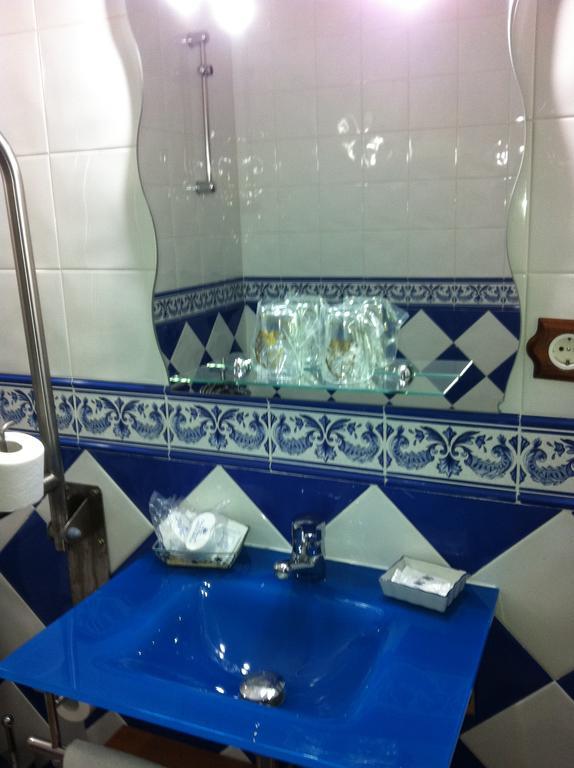 Hotel Donde Caparros Carboneras Bilik gambar